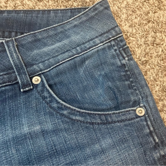 Hudson Straight Leg Jeans - Picture 4 of 9